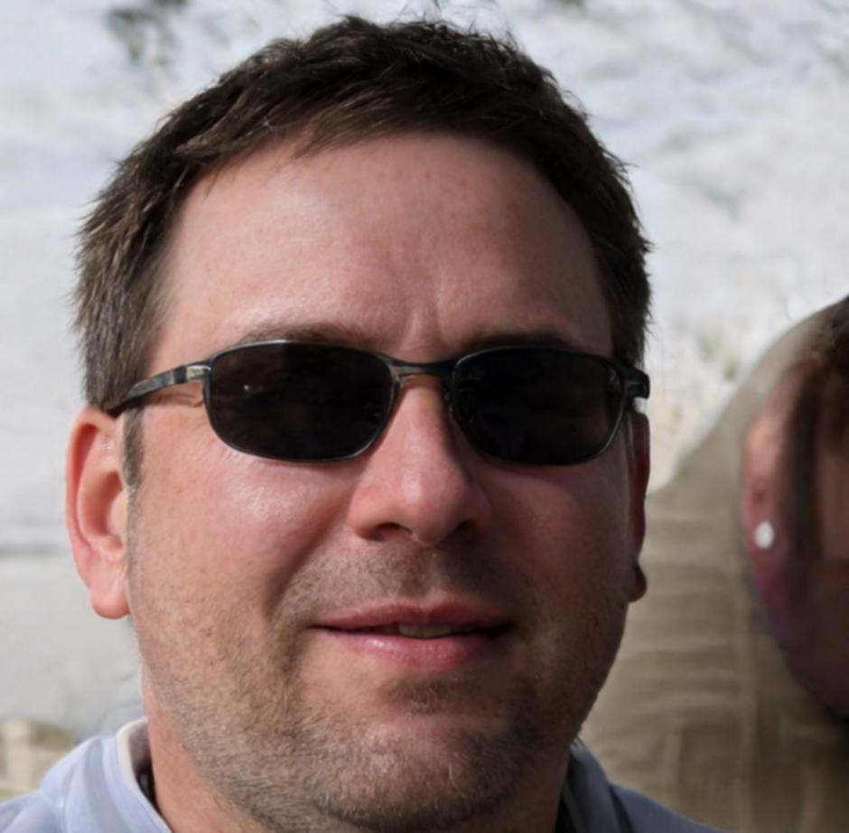 Leandro Quirós Benavides, Instructor Principal de Rendimiento Web